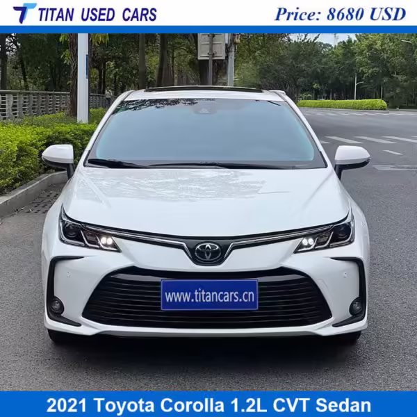 white color of the used Toyota Corolla 2021 sedan