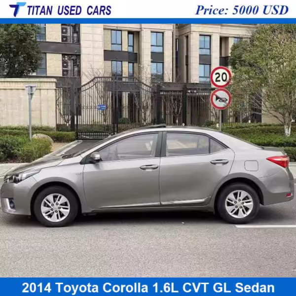 silver color of the used 2014 Toyota Corolla sedan