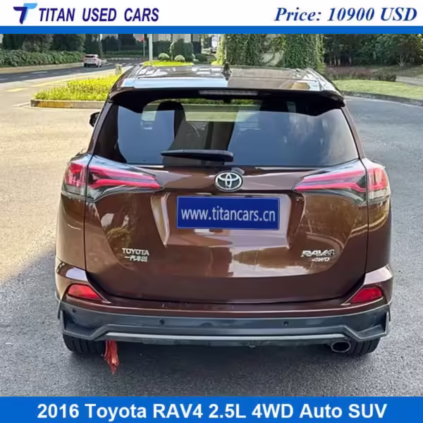 Brown color of the used 2016 Toyota RAV4