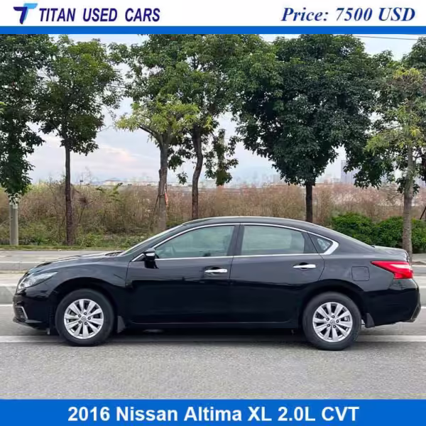 black used 2016 Nissan Altima car