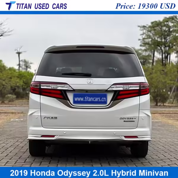 white Used 2019 Honda Odyssey Minivan