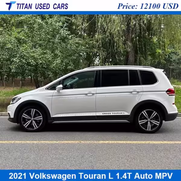 white Second Hand VW Touran 2021