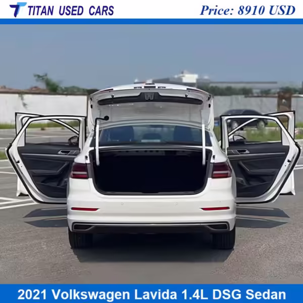 Used Volkswagen Lavida 2021 for Sale in Africa