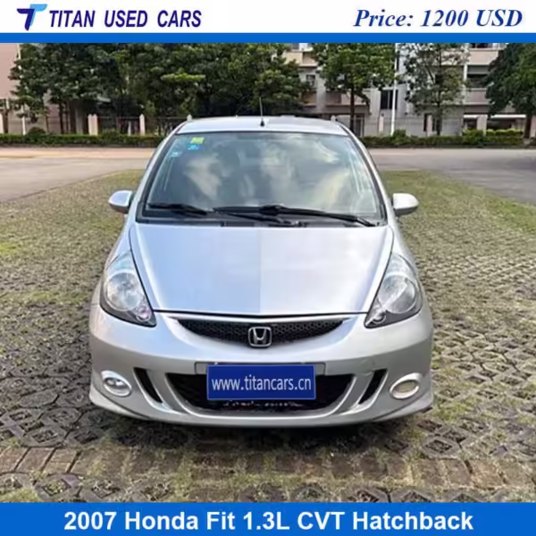 silver color of the 2007 Fit Used Car for Sale in Uganda