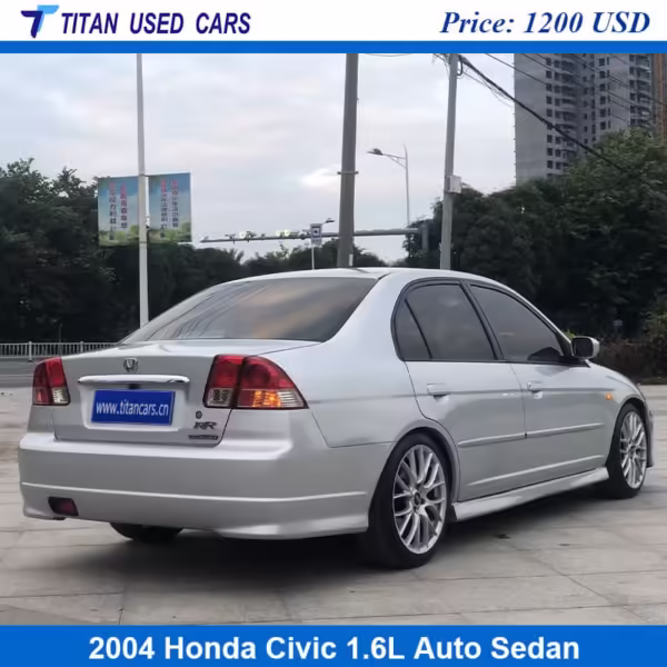 silver color of the Used 2004 Honda Civic for Sale Price Near Nigeria