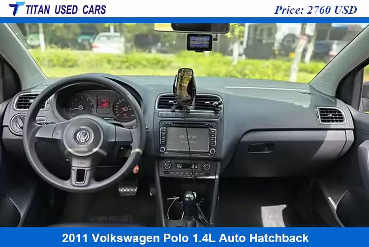 Silver/grey Used VW Polo 2011 for Sale Details