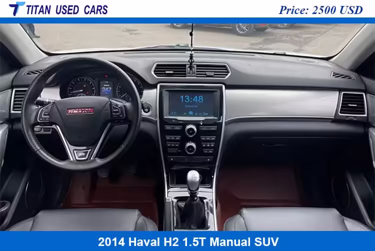 interior of the Used Haval H2 SUV 2014