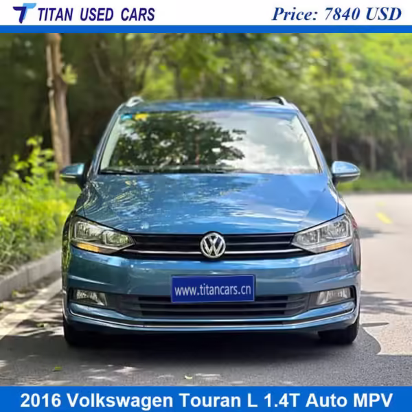blue Second Hand VW Touran 2016 near me