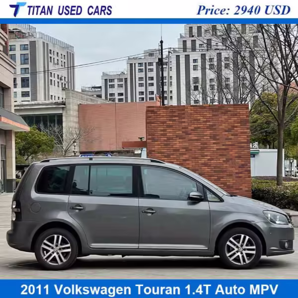 grey Volkswagen Touran 2011 for sale