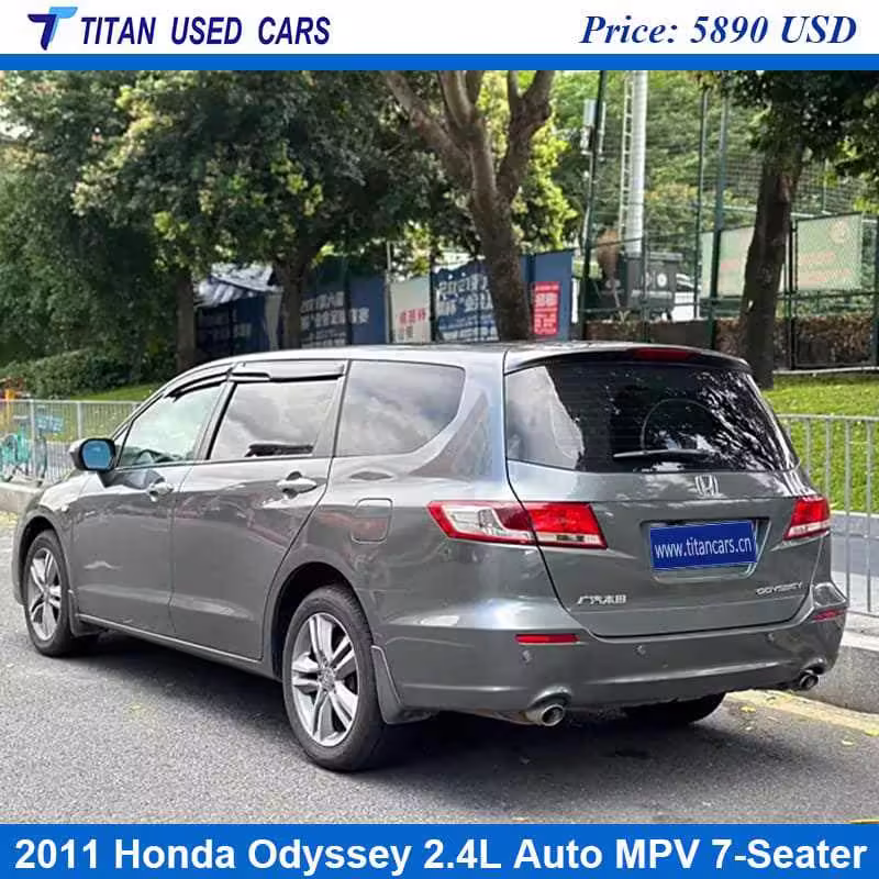 1724837101-Used 2011 Honda Odyssey 7 Seater for Sale in Kenya (4) silver Used 2011 Honda Odyssey 7 Seater near me
