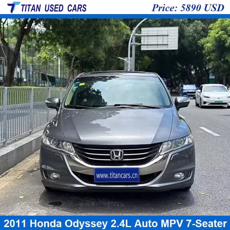 1724837116-Used 2011 Honda Odyssey 7 Seater for Sale in Kenya (7) silver Used 2011 Honda Odyssey 7 Seater