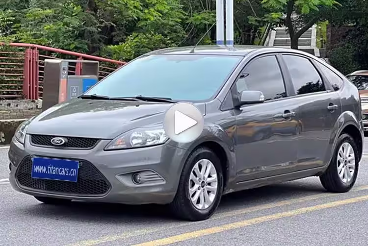 Used 2013 Ford Focus Hatchback for Sale | Titan Cars